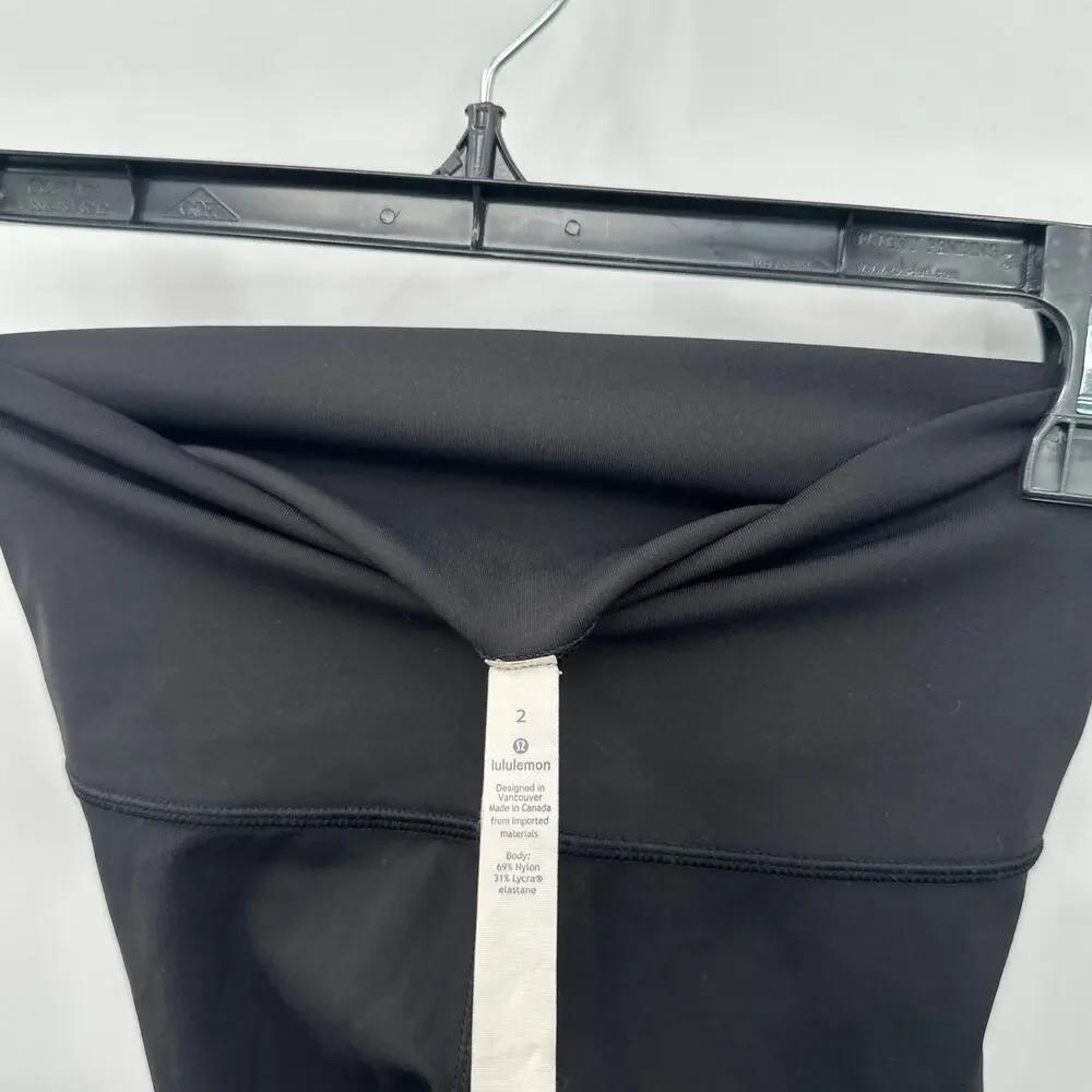 LULULEMON Wunder Under Crop (Hi-Rise) *Full-On Luxtreme 21" in Black  // 2 - Picture 5 of 8